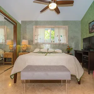 Mango Retreat Holiday home